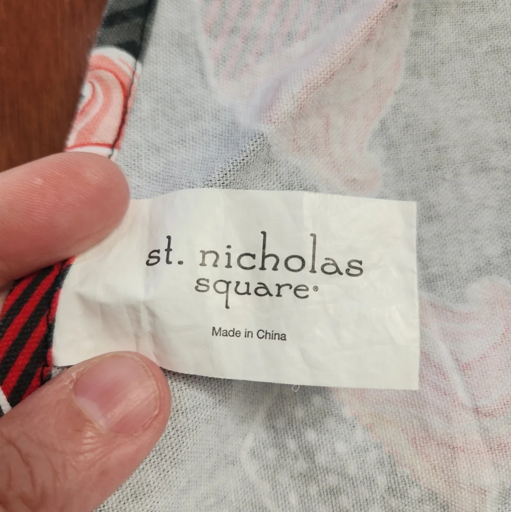 St. Nicholas Square make offer